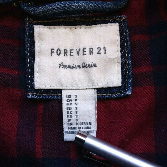 Forever 21 Distressed London Studded Denim Vest - Picture 7 of 8